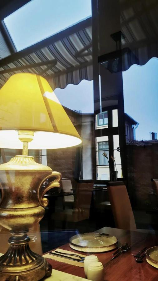 פלאו אם זה Hotel Und Restaurant Haus Sajons מראה חיצוני תמונה